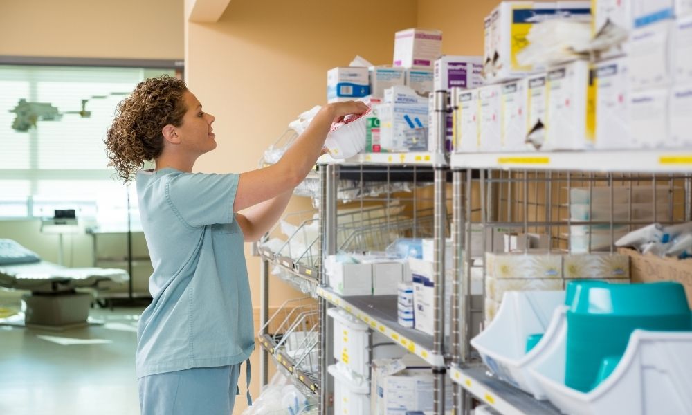 Tips for Navigating Health Care Supply Shortages - American Hospital Supply