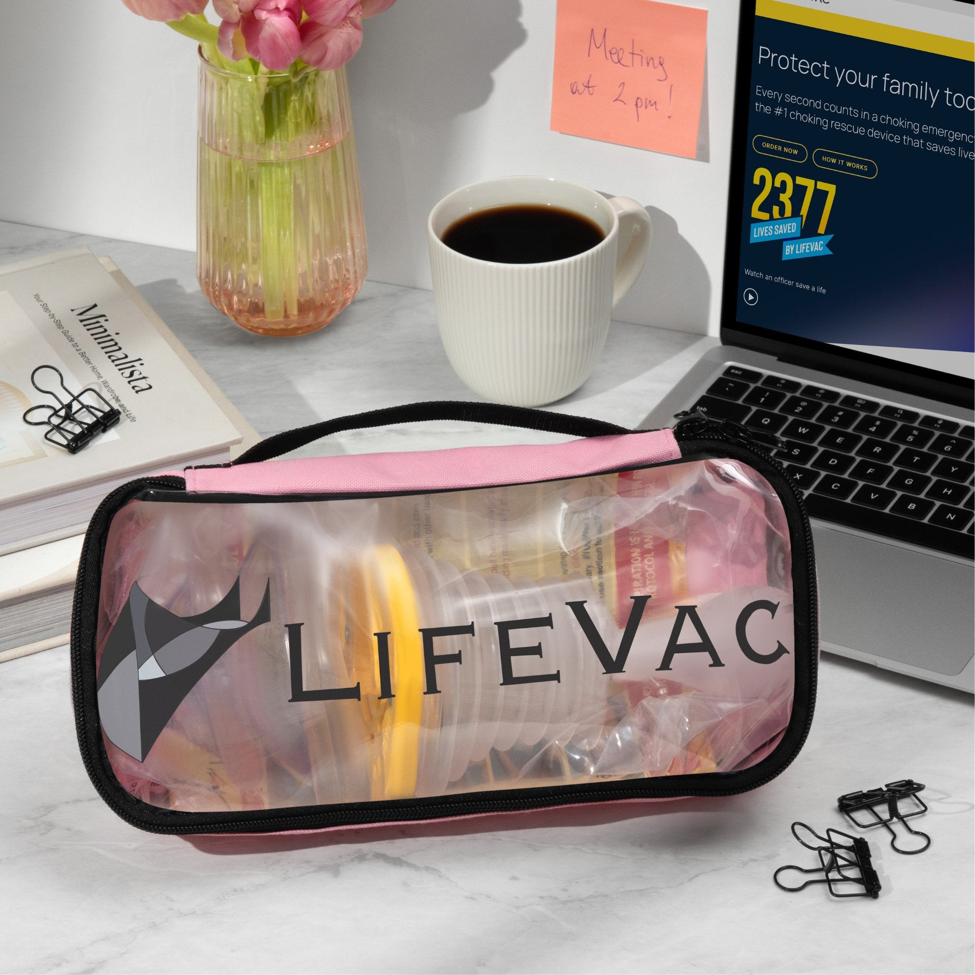 Lifevac blue travel kit photos - Mitraveltips.com